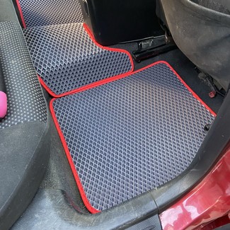 Коврики на Mitsubishi Lancer IX 2000 - 2010 в Кирове