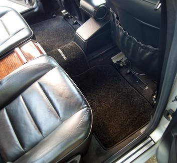Ворсовые коврики на Mercedes E (W124) 1986 - 1996 в Кирове