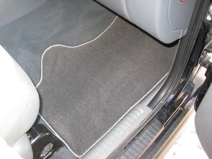 Коврики на Jeep Cherokee (KJ) 2001 - 2007 в Кирове