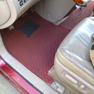 Коврики на Toyota Sienna II 2003 - 2010 в Кирове