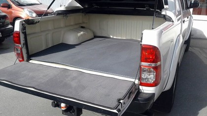 Коврики на Toyota Hilux VII 2008 - 2015 в Кирове