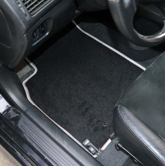 Коврики на Mitsubishi Lancer Evolution VIII 2003 - 2006 в Кирове