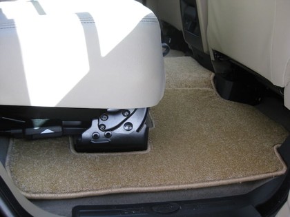 Коврики на Land Rover Discovery III 2004 - 2009 в Кирове