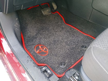 Коврики на Toyota Corolla (E18) 2012 - 2019 в Кирове
