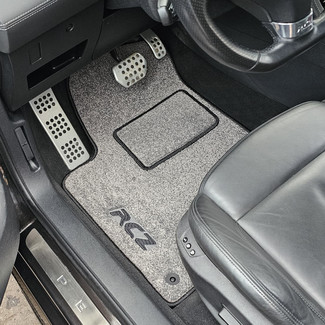 Коврики на Peugeot RCZ 2010 - 2015 в Кирове